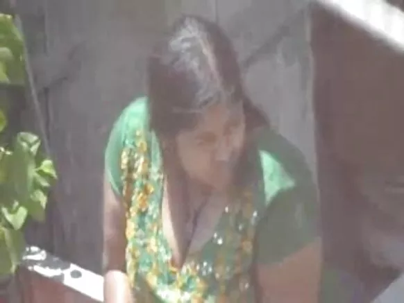 गोरदा आंटी आच्छी वीडियो क्वालिटी एक बखत रै बाद सुधरी गंदी अर सेक्सी फोटू
