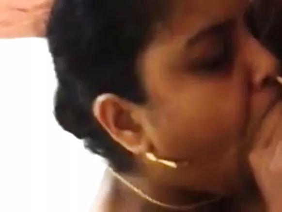केरल आंटी सेक्सी हिंदी सेक्सी आंटी माईन