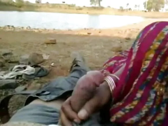 आउटडोर भारतीय आउटडोर आउटडोर मैम्पिला मपेट मूवी मूवी