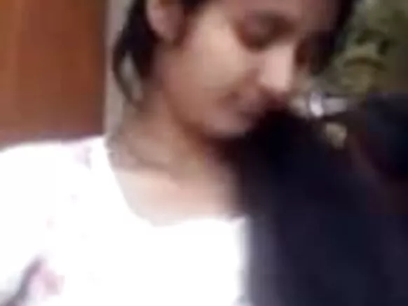 म्हारी प्रेमिका एक अविश्वसनीय रूप सूं मोबाइल शरीर देवै है....0003