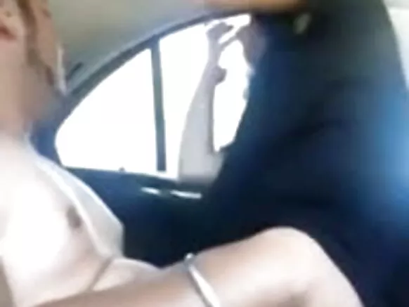 पंजाबी सिख अमेरिकी जोड़ा नीला XXX चुदाई कार में चुदाई