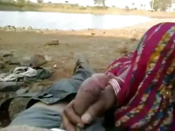 बाहरी कार्रवाई (चूसण री अरज रै वास्तै)