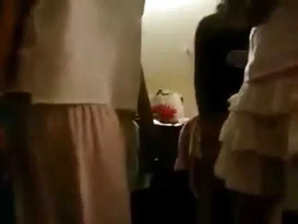 विश्वविद्यालय री छोरियां क्सक्सक्स सेक्सी छोरी शो हिंदी में दिखाओ