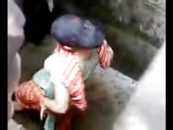 खूबसूरत मोबाइल छोरियां खूबसूरत स्तनां वाळी आउटडोर में नहावती वीडियो सेक्सी वीडियो एक पड़ोसी द्वारा फोटो