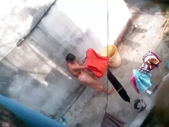 बंगाली हॉट मूवी सेक्सी माँ बंगाली स्नान