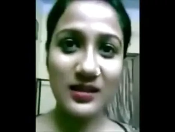 देसी सेक्सी मूवी प्रेमी घर बड़े बूब्स बूब्स