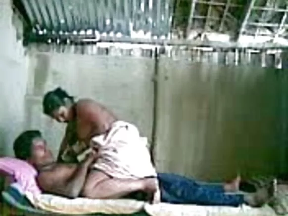जासूस जासूस प्रेमी सेक्सी मूवी म्हारी नौकरानी भारतीय आपरै प्रेमी रै सागै