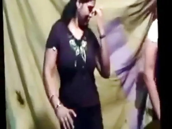 तेलुगु रिकॉर्ड डांस सनी लियोन की सेक्सी फुल एचडी ग्रुप ग्रुप ग्रुप