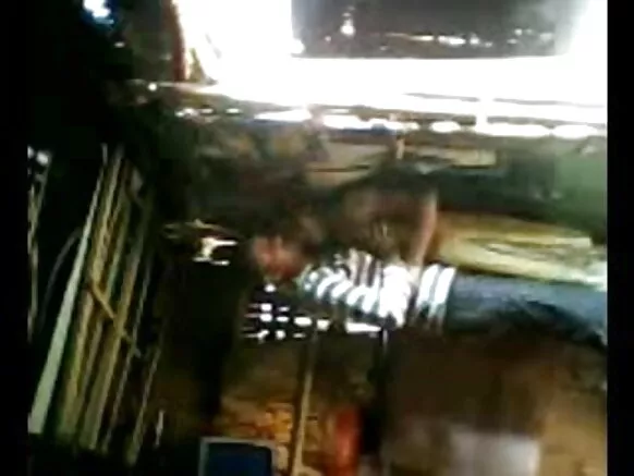 सेक्सी गांव री छोरी सेक्स वीडियो अंग्रेजी में पड़ोसी शहर री छोरी रै साथै