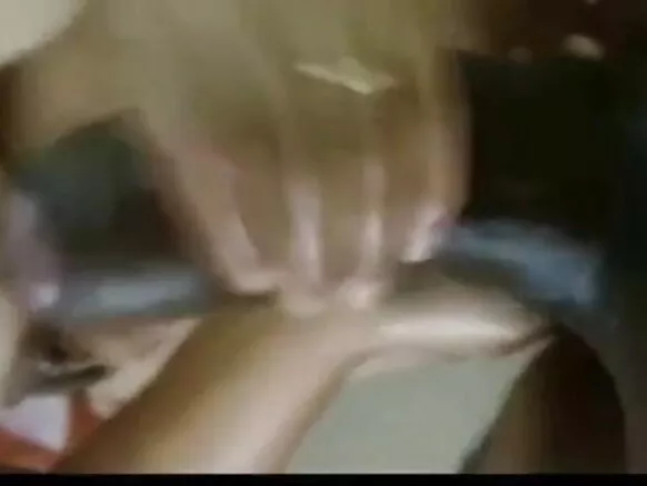 नीली रंग रै मांय देसी घरआळी सेक्सी अंग्रेजी नीली नाव
