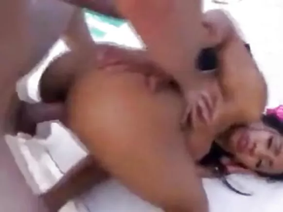मोबाइल फोन भारतीय लुगायां रै वास्तै आपरै धणी नै धोखो देवण रो एक तरीको है।
